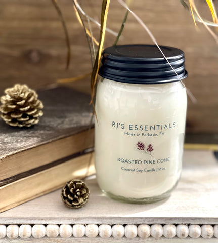 Roasted Pinecones 16 oz  Candle