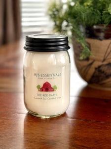Red Barn 16 oz Candle